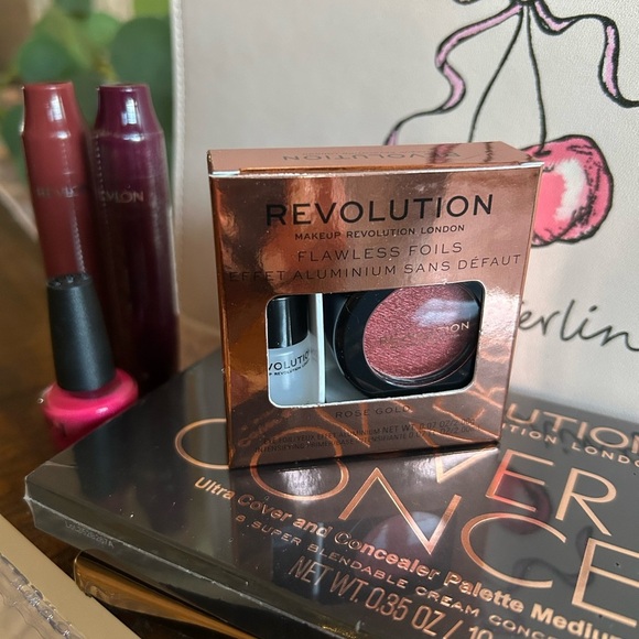 7 Piece Makeup Beauty Set - Picture 3 of 6